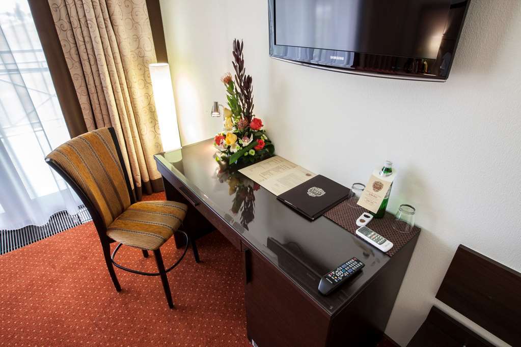 Park-Hotel Kidev Čubynske Pokoj fotografie